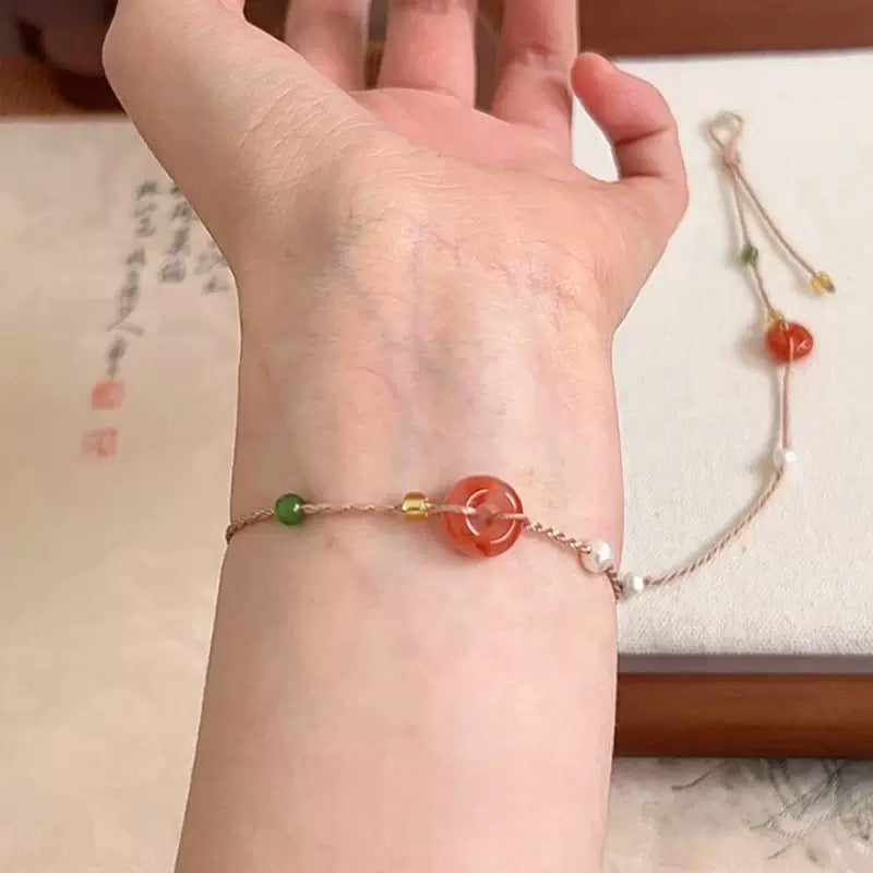 Bracelet