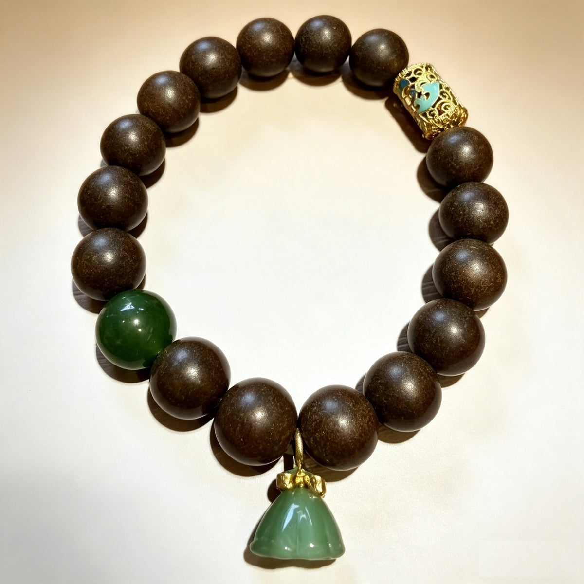 Bracelet aux herbes médicinales chinoises "Brume de Poire & Bois Sacré"