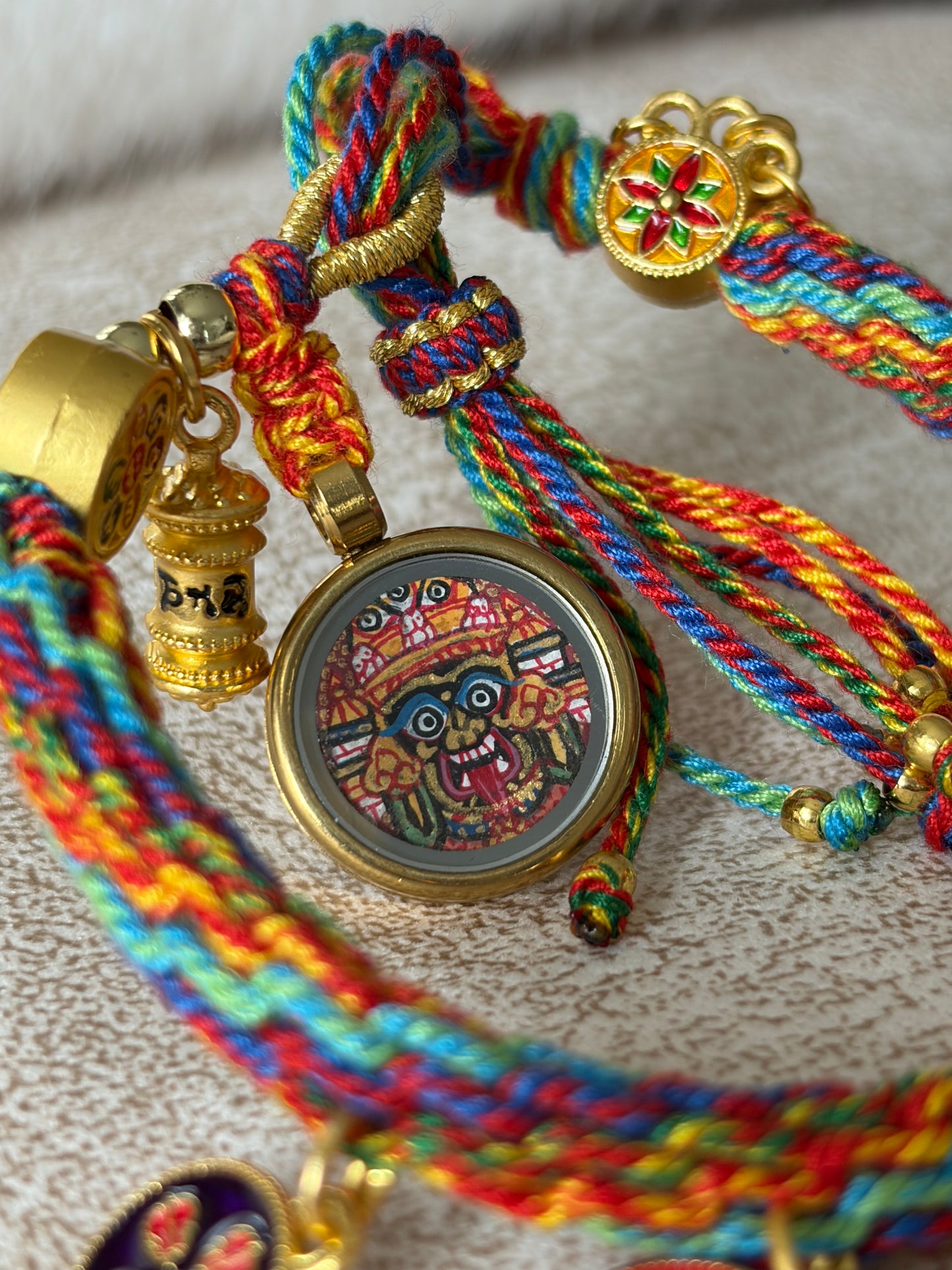 Thangka Zaki Lhamo Bracelet (扎基拉姆)
