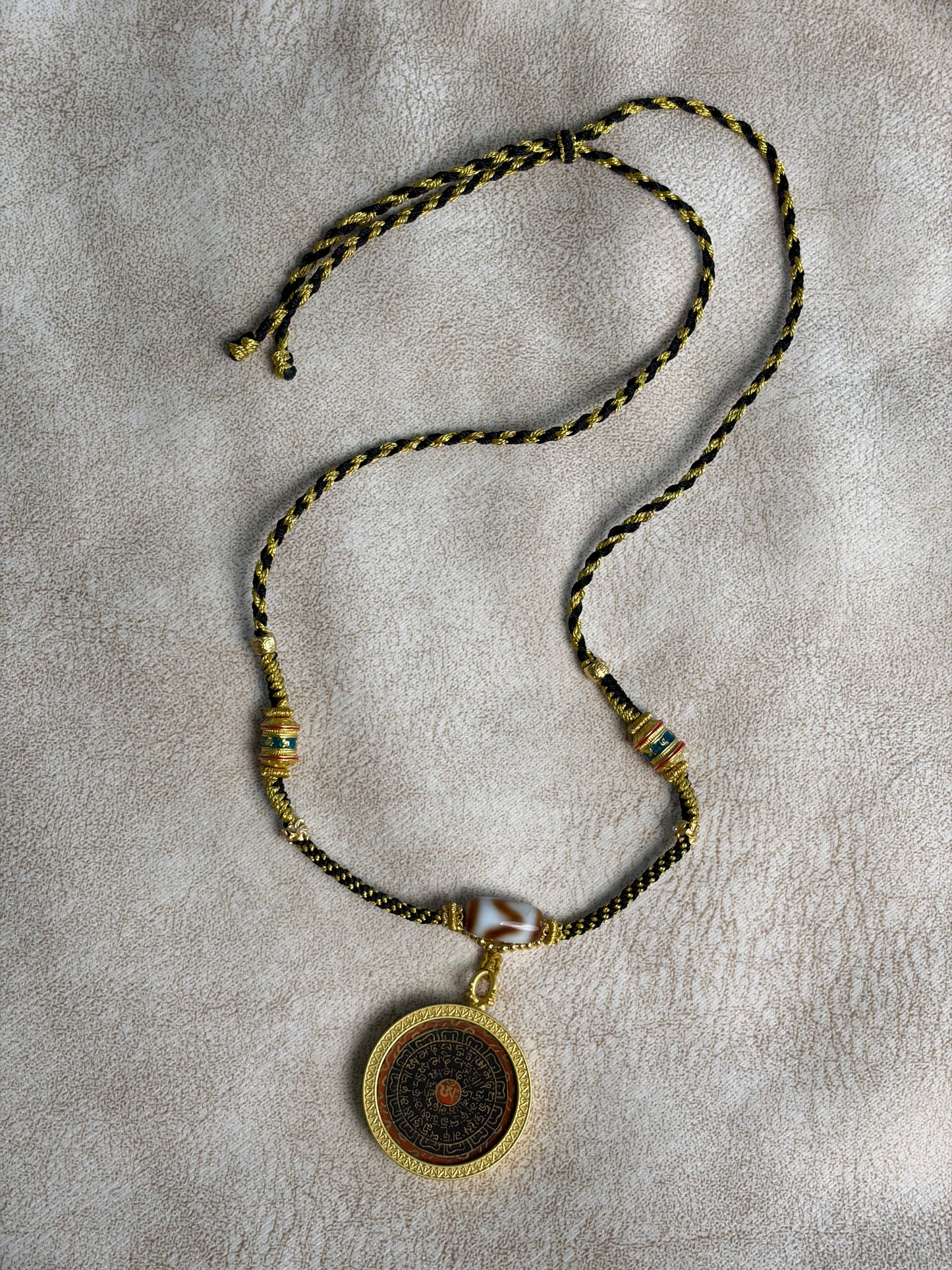 Six-Syllable Mantra (六字真言) Thangka Pendant