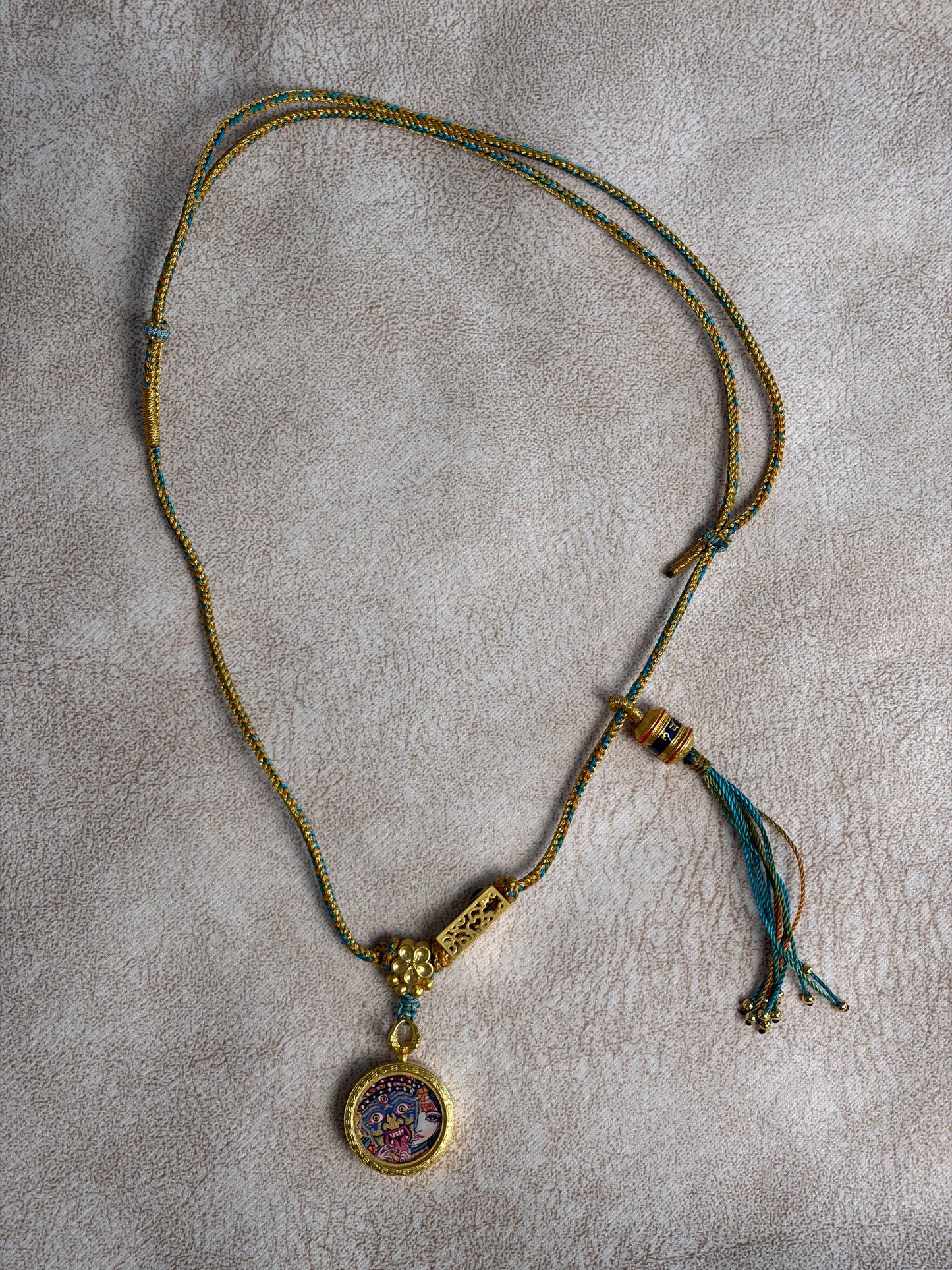 Zaki Lhamo Thangka Pendant (扎基拉姆)